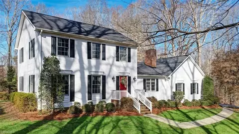 262 Glendale Cir, Eden, NC 27288