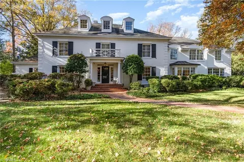 2307 Princess Ann St, Greensboro, NC 27408