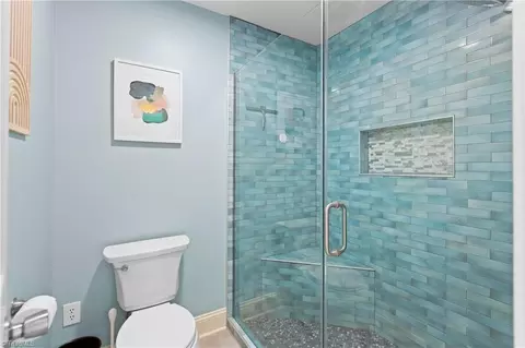 Bath - 4200 Lupton Ct, High Point, NC 27262 photo 5 of 8