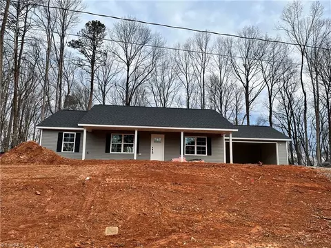 4185 Watts St, Tobaccoville, NC 27050