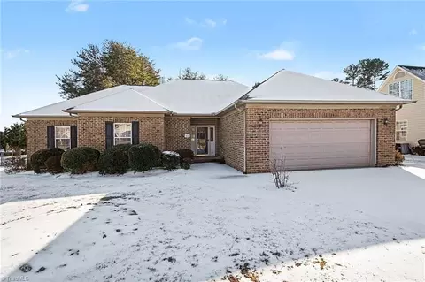 616 Nova Ave, High Point, NC 27265