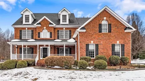 3100 Crosby Ct, Summerfield, NC 27358