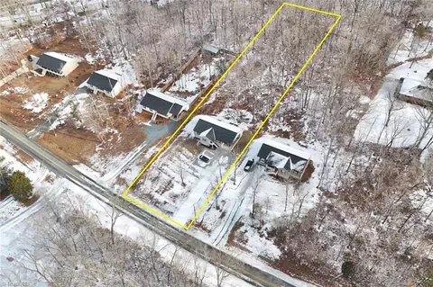 View/Area - 5042 Jordan Valley Rd, Trinity, NC 27370 photo 4 of 6