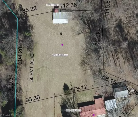 2750 Valleyspring Rd, Kernersville, NC 27284