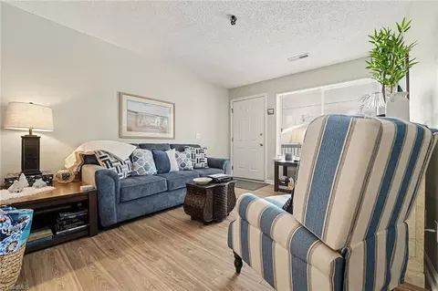Living - 416 Westbrook Ct, Archdale, NC 27263 photo 2 of 3
