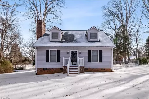 131 Chinqua Penn Trl, Reidsville, NC 27320