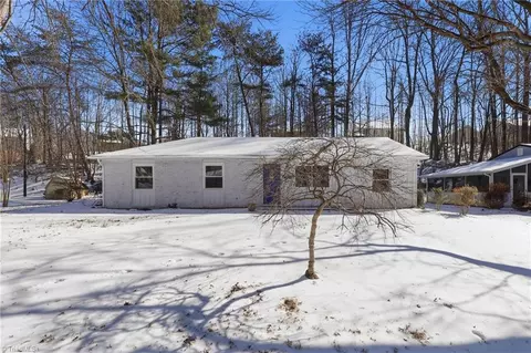5141 Butterfield Dr, Winston Salem, NC 27105