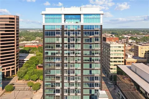 201 Elm St N #301, Greensboro, NC 27401