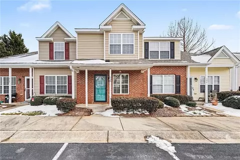 508 Canary Ct, Greensboro, NC 27409