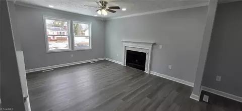 Living - 3317 Coventry Forest Ln, King, NC 27021 photo 2 of 4