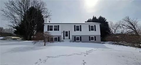 Exterior - 3317 Coventry Forest Ln, King, NC 27021 photo 5 of 8
