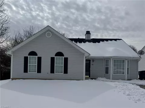 105 Lasalle Way, Greensboro, NC 27406