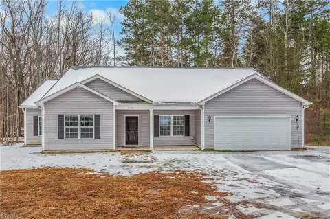 8395 White Oak Farm Rd, Cedar Grove, NC 27231