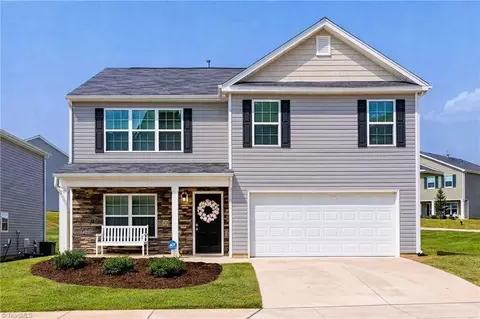 5021 Black Forest Dr, Greensboro, NC 27405