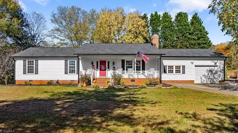 209 Ariel Farm Rd, Greensboro, NC 27455