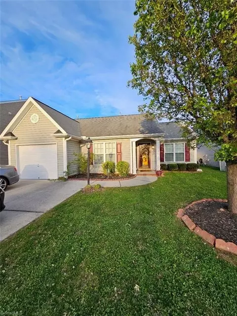 166 Larck Crest Ln, Winston Salem, NC 27107