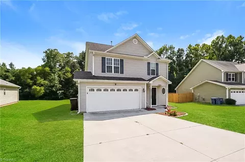 2080 Dresden Dr, Burlington, NC 27217