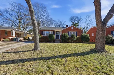 117 Berkshire St, Greensboro, NC 27403