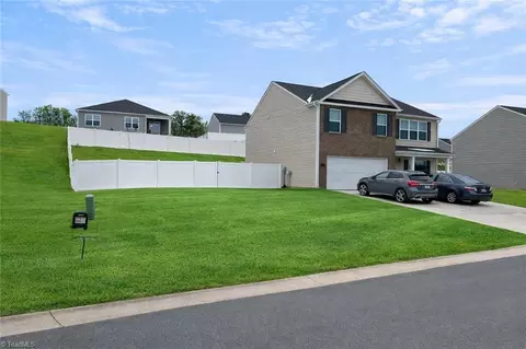 5130 Payne St, Trinity, NC 27370 photo 2