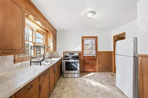 Kitchen - 206 Paramount St, High Point, NC 27262 photo 2 of 2