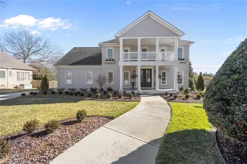 4304 Hardin Ct, High Point, NC 27265