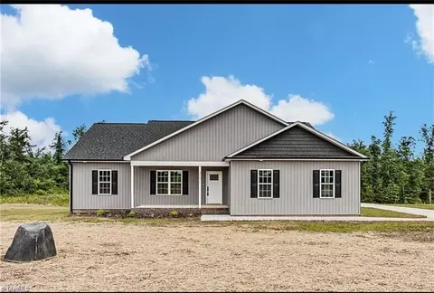 3287 Fox Glow Trl, Asheboro, NC 27205