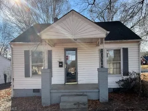 101 Ayersville Rd, Mayodan, NC 27027
