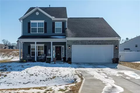 163 Kyndall Run Dr, Lexington, NC 27295