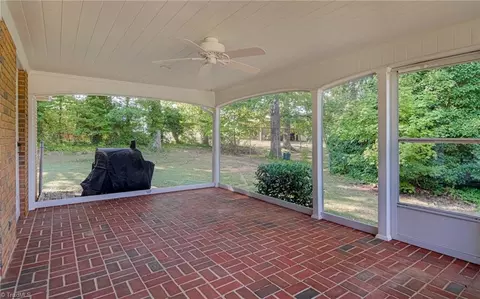 Exterior - 122 Pine St, King, NC 27021 photo 4 of 6