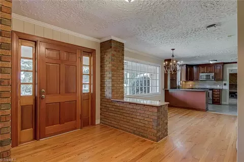 Entry Way - 122 Pine St, King, NC 27021 photo 1 of 1