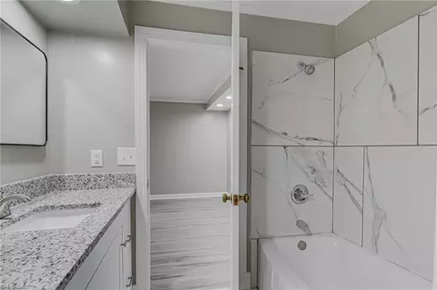 Bath - 122 Pine St, King, NC 27021 photo 2 of 4