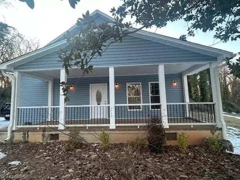 443 Main St S, Mocksville, NC 27028