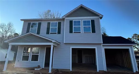 1130 Holt St W, Mebane, NC 27302