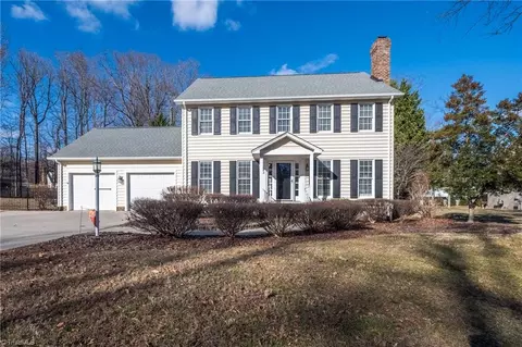 1004 Benton Ct, Reidsville, NC 27320