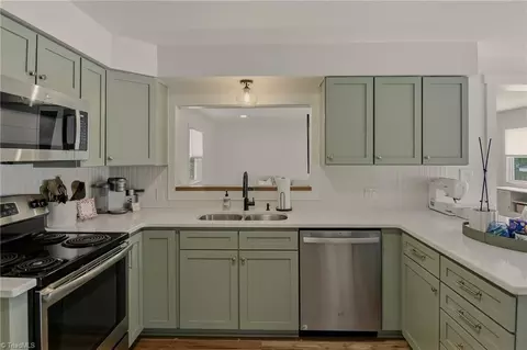 Kitchen - 5604 Bunch Rd, Oak Ridge, NC 27310 photo 4 of 4