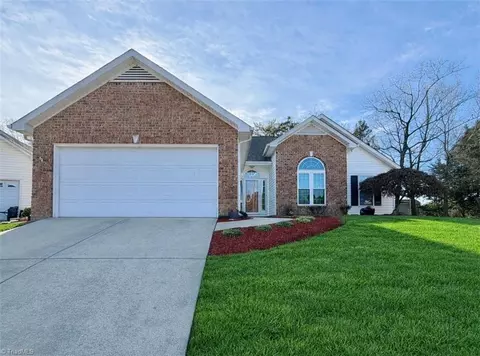 1200 Bayford Ct, High Point, NC 27265