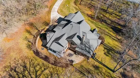 View/Area - 5936 Tarleton Dr, Oak Ridge, NC 27310 photo 2 of 3