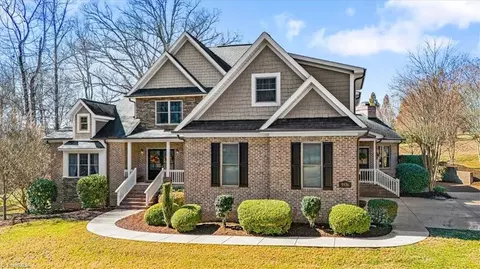 5936 Tarleton Dr, Oak Ridge, NC 27310