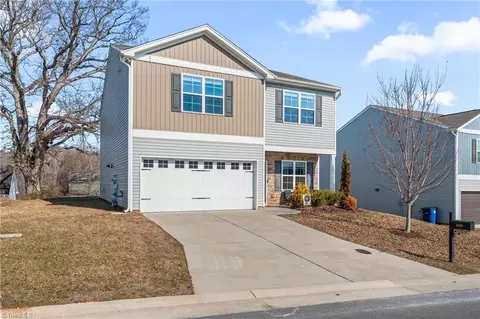 1981 Glenburn Dr, Winston Salem, NC 27127