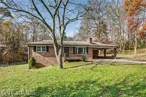 2609 Tree Hollow Ext, Thomasville, NC 27360