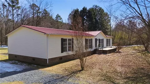 7039 Abner Rd, Troy, NC 27371
