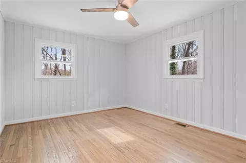 Bedroom - 5920 Loop Rd, Clemmons, NC 27012 photo 3 of 7