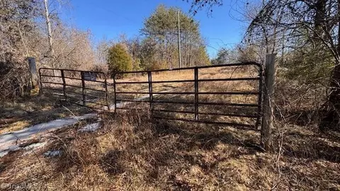 747 Chandler Rd, Dobson, NC 27017 photo 41