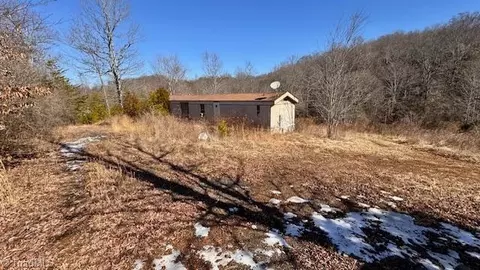 747 Chandler Rd, Dobson, NC 27017 photo 25