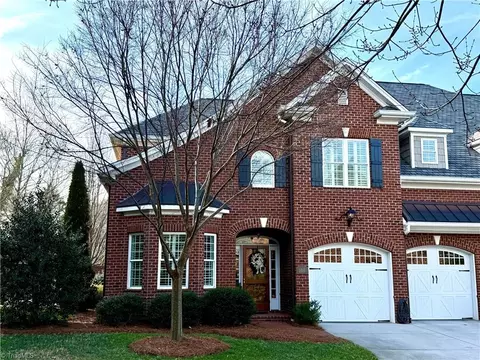 108 Highwood Ln, Winston Salem, NC 27104