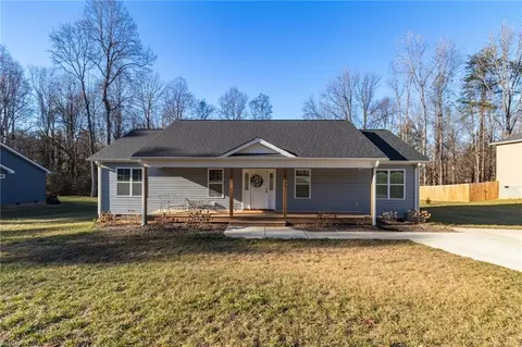 4511 Jordan St, Trinity, NC 27370