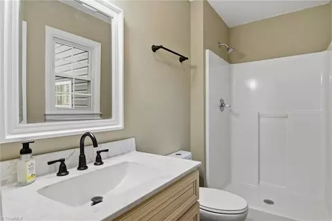 Bath - 5127 Sylvan Trl, Trinity, NC 27370 photo 2 of 2