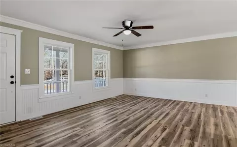 Living - 5127 Sylvan Trl, Trinity, NC 27370 photo 3 of 4