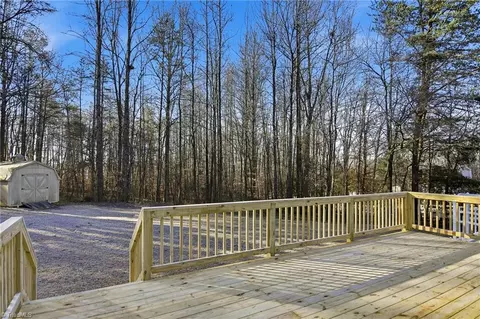 Exterior - 5127 Sylvan Trl, Trinity, NC 27370 photo 5 of 9