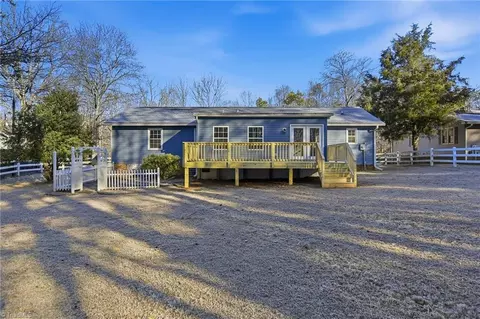 Exterior - 5127 Sylvan Trl, Trinity, NC 27370 photo 8 of 9